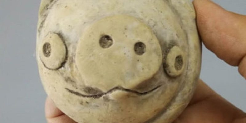 Aparece en China una figura de 3 mil años igual que un personaje de Angry Birds