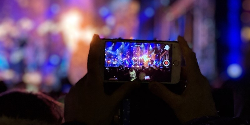 Durante 2019 TikTok borró 49 millones de videos